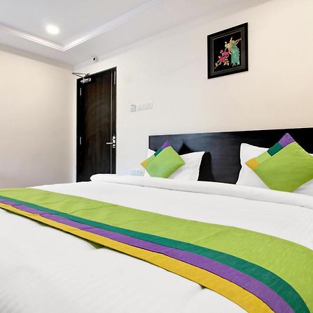 Treebo Trend Excella Hotel Visakhapatnam Exterior photo
