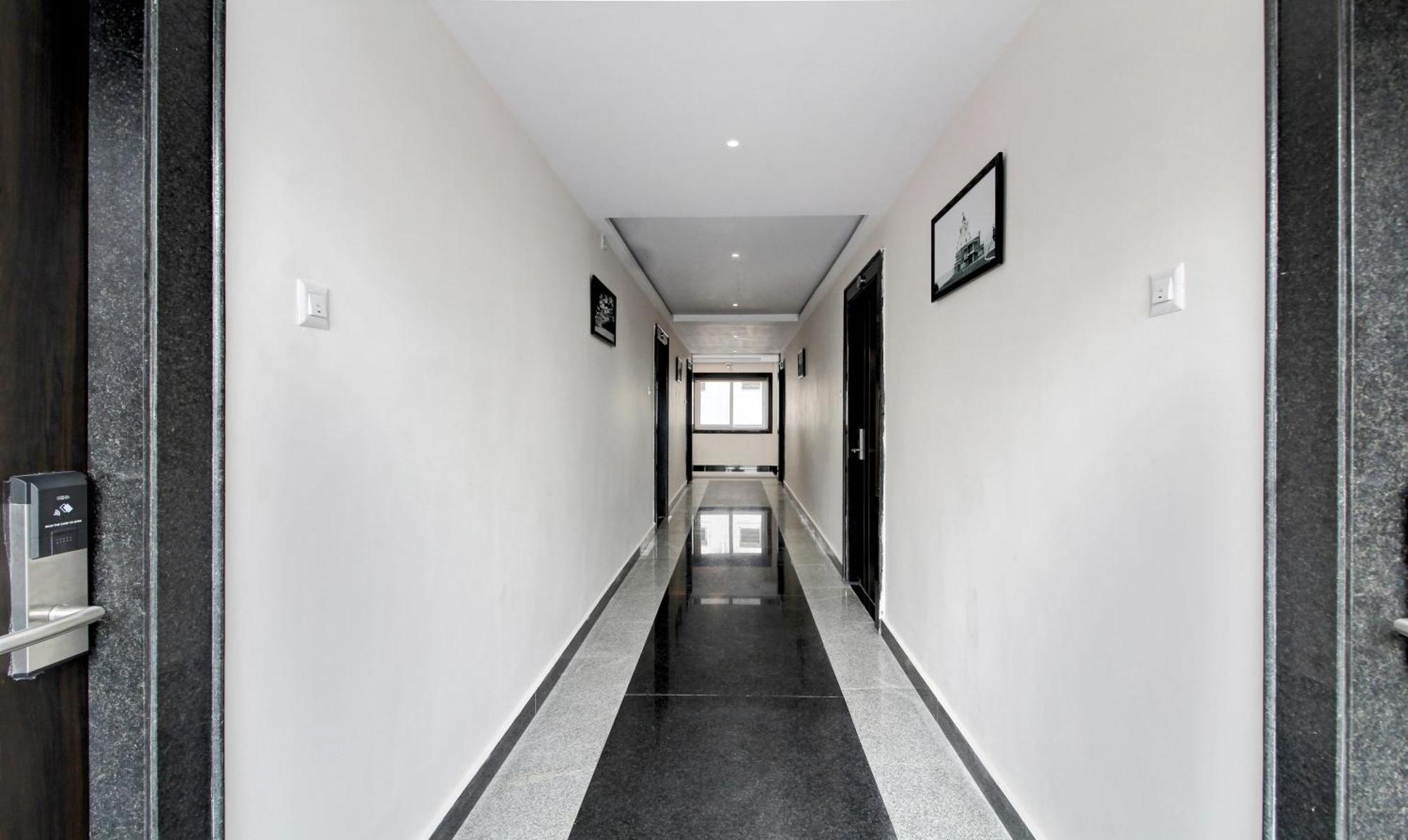 Treebo Trend Excella Hotel Visakhapatnam Exterior photo